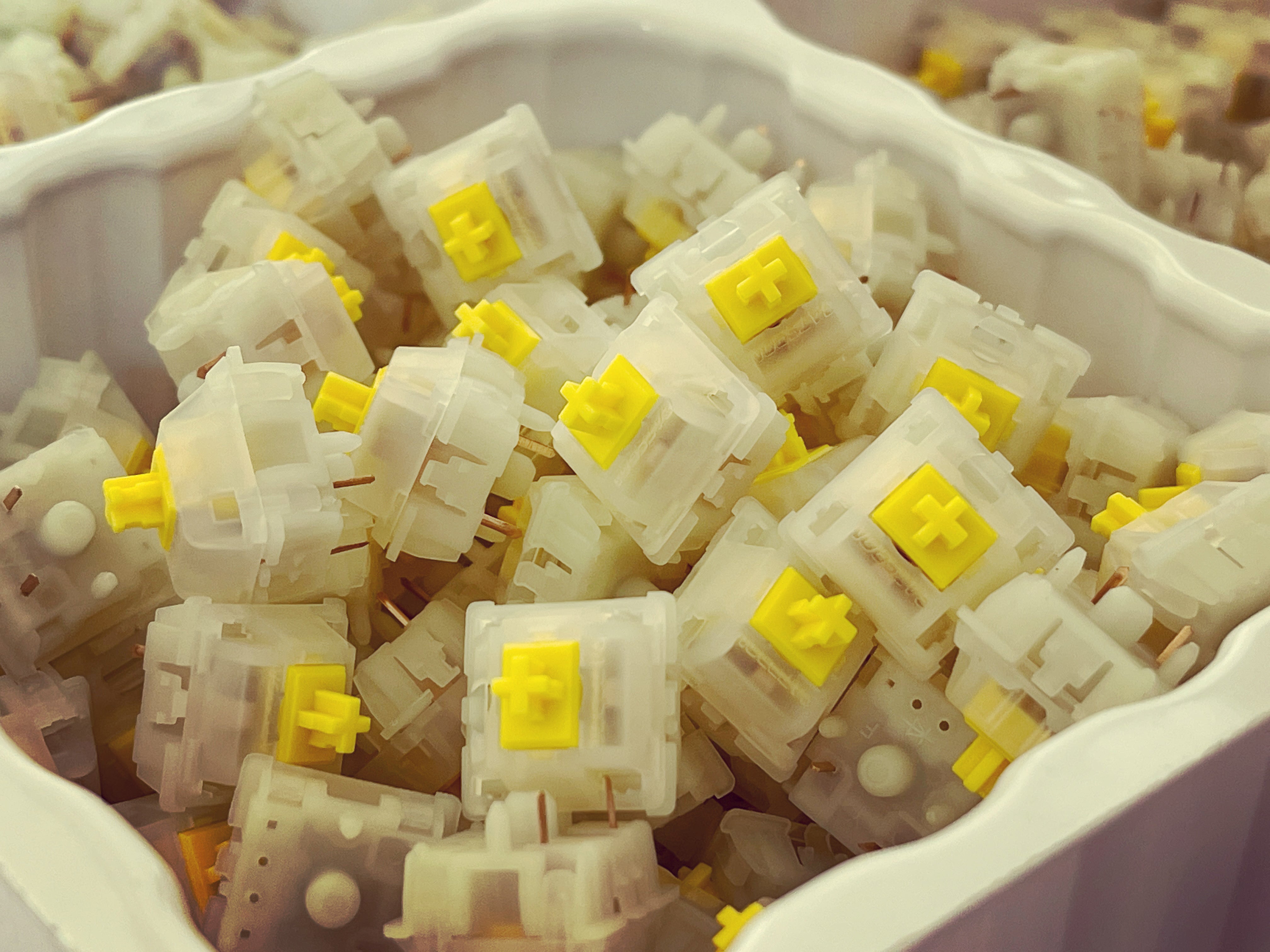 Gateron Milky Yellow Pro KS-3 X1